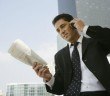 Broker beim telefonieren