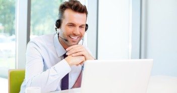 Telefonkonferenz ohne Systemtelefone - Das funktioniert dank Technik aus dem Web